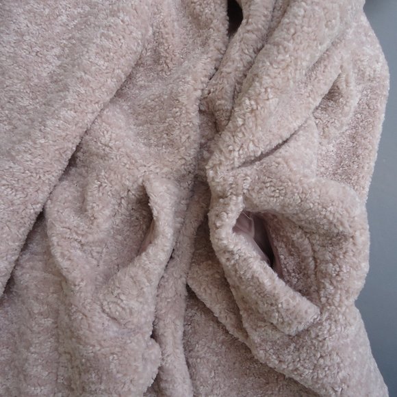 SIZE S. NWOT. Relish Noless Teddy Faux Shearling Fur Coat. - Picture 6 of 16